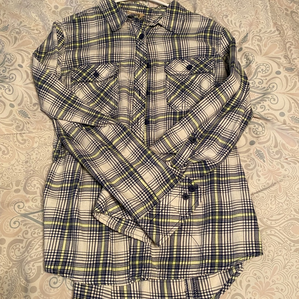 NWOT Duluth Women’s Flannel Shirt Sz Medium *NWOT